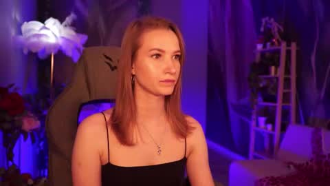 Snapshot of meganrodgers chatting on July 5, 5:31 pm megan online show from July 5, 5:31 pm