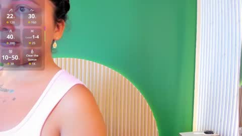 Snapshot of megansumer chatting on June 1, 12:29 pm Megan online show from June 1, 12:29 pm