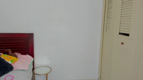 megansweetcome online show from May 17, 6:59 pm