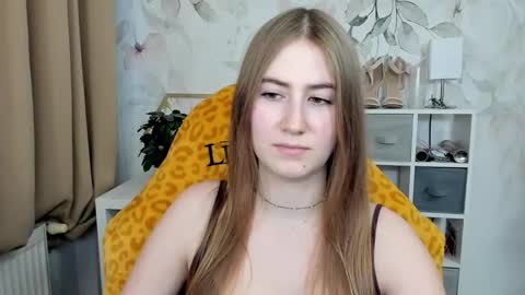 Megan online show from November 19, 2:17 pm