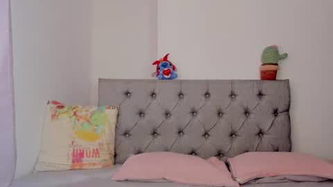 Snapshot of meganysammy chatting on June 23, 6:50 pm megansammy online show from June 23, 6:50 pm