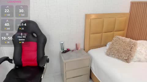 M E G A N  online show from September 18, 12:40 pm