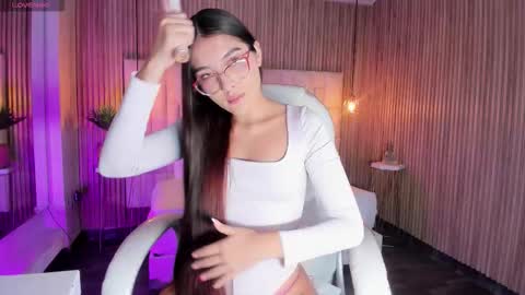 Snapshot of megara20 chatting on November 9, 12:36 pm Megara20 online show from November 9, 12:36 pm