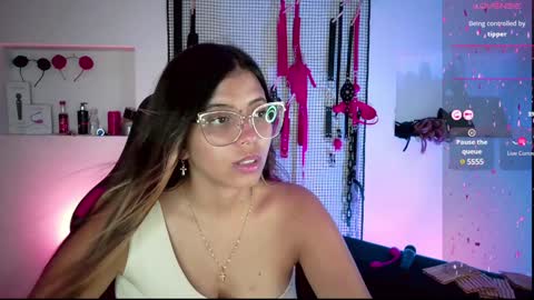 Snapshot of meggan_greey chatting on February 1, 11:16 pm Your best slave online show from February 1, 11:16 pm