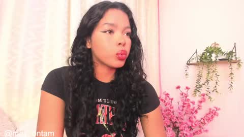 Snapshot of meggancarter chatting on January 25, 12:38 am online show from January 25, 12:38 am