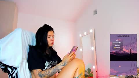 Juli online show from June 2, 10:28 am
