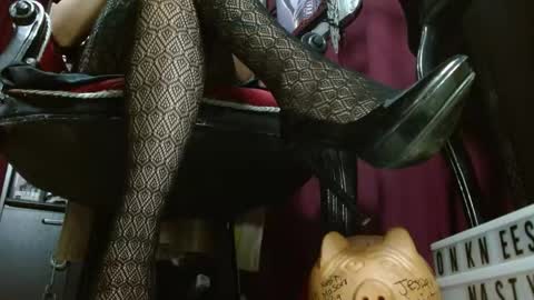 Goddess Sara online show from May 31, 4:14 pm