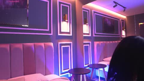 Snapshot of mekari_doll chatting on February 24, 5:00 pm Mekari . online show from February 24, 5:00 pm