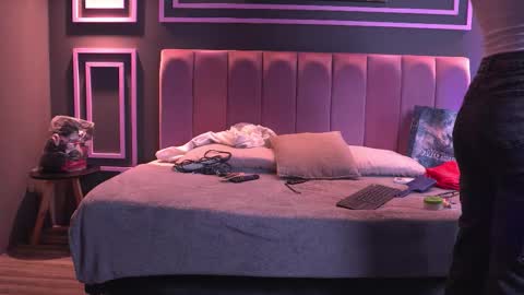 Snapshot of mekari_doll chatting on February 25, 4:49 pm Mekari . online show from February 25, 4:49 pm