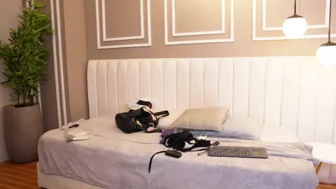 Snapshot of mekari_doll chatting on March 15, 6:47 pm Mekari . online show from March 15, 6:47 pm