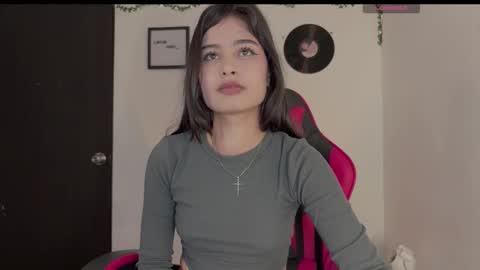 mel0dy_cute online show from March 12, 6:58 pm