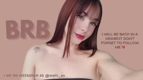 Snapshot of mel_18_ chatting on February 13, 9:17 pm A N D R E A online show from February 13, 9:17 pm