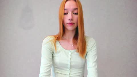 mel__lisa online show from June 8, 11:27 pm