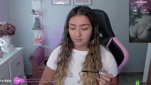 Melaany  online show from June 19, 12:37 am