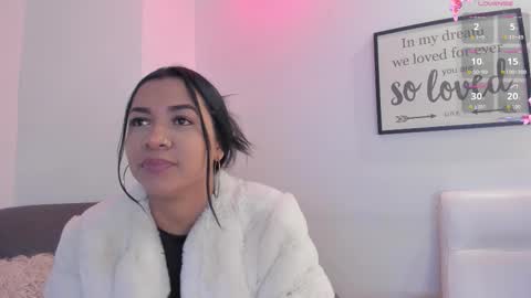 melan_owen online show from October 17, 10:40 am