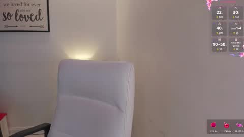 melan_owen online show from October 31, 11:11 am