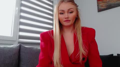 Melania online show from February 23, 11:07 am