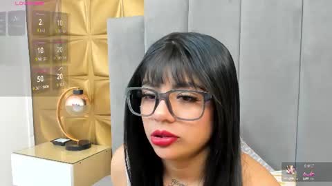 Melani online show from June 17, 2:07 pm