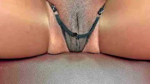 Snapshot of melania_browis chatting on November 12, 12:05 pm Melania online show from November 12, 12:05 pm