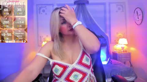 Snapshot of melanie_silver_ chatting on February 21, 4:48 pm Melanie online show from February 21, 4:48 pm