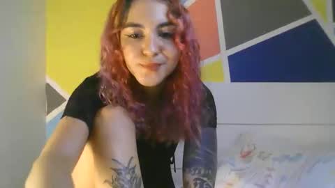 Melanie online show from May 2, 4:06 am