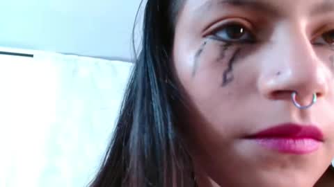 Snapshot of melaniegates06 chatting on October 31, 11:55 am melaniegates06 online show from October 31, 11:55 am