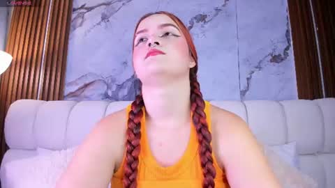 Snapshot of melanieklaus2 chatting on July 3, 3:24 am MELANIE online show from July 3, 3:24 am