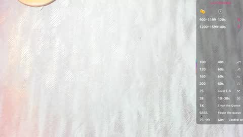 Snapshot of melanierioss_ chatting on June 9, 1:01 pm online show from June 9, 1:01 pm