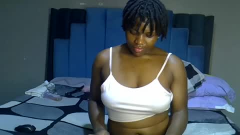 Moon online show from June 13, 11:35 pm