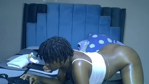 Moon online show from June 26, 11:31 pm