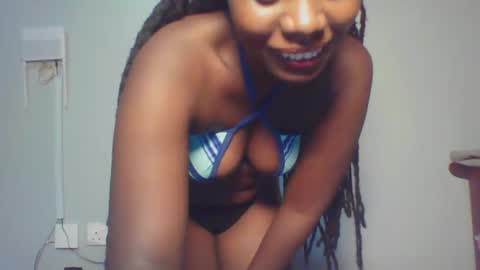 bad lil shawry online show from December 19, 11:25 pm