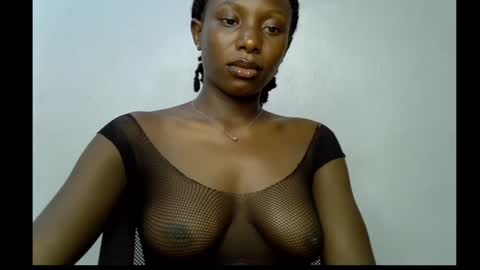 Snapshot of melanine_floral chatting on January 29, 7:00 pm Praiz online show from January 29, 7:00 pm