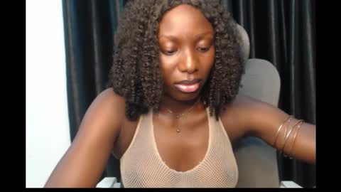 Snapshot of melanine_floral chatting on September 14, 7:02 pm Praiz online show from September 14, 7:02 pm
