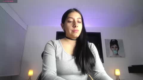 melanny_petite online show from May 30, 11:51 am