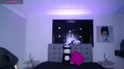 melanny_petite online show from June 16, 1:03 pm
