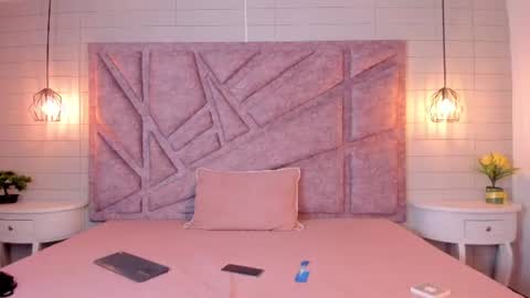 Snapshot of melany_heaven chatting on July 17, 10:14 pm melany_heaven online show from July 17, 10:14 pm