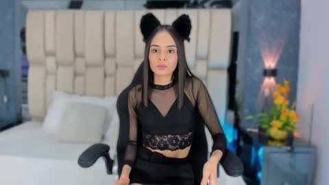 melany_hoffman online show from September 25, 8:23 pm