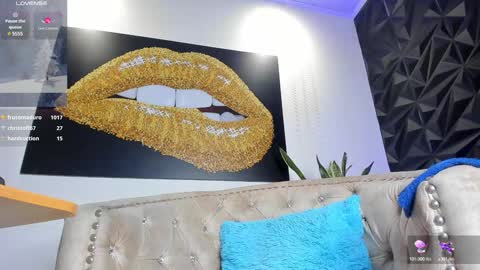 Snapshot of melanymendoza chatting on January 31, 3:11 pm Melany Mendoza online show from January 31, 3:11 pm