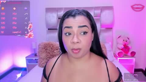 Snapshot of melanyshayk chatting on November 30, 7:40 pm Melany online show from November 30, 7:40 pm