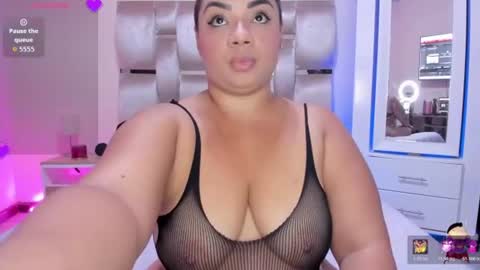Snapshot of melanyshayk chatting on July 12, 1:40 am Melany online show from July 12, 1:40 am