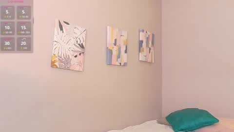 meli_peach online show from June 13, 7:23 pm