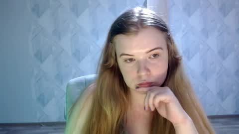 Melina online show from April 14, 7:09 pm