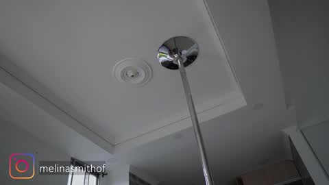 MelinaSmith  online show from December 11, 10:38 pm