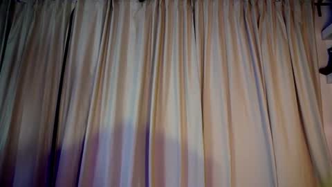 Snapshot of melina_smith1 chatting on July 28, 11:15 pm MelinaSmith online show from July 28, 11:15 pm