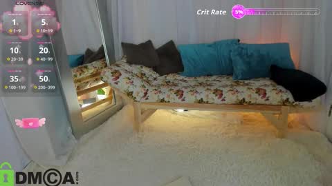 Snapshot of melisa_violet chatting on November 23, 1:27 am melisa_violet online show from November 23, 1:27 am