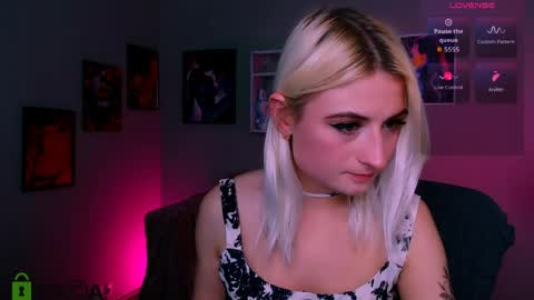 Melisa online show from April 30, 7:53 pm