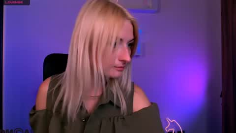 Melisa online show from July 19, 7:39 pm