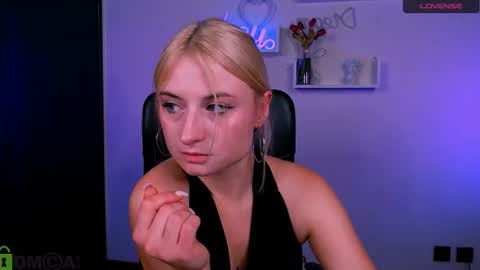 Melisa online show from July 22, 7:27 pm