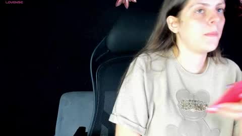 Snapshot of melisabostton_ chatting on October 17, 1:46 pm Melissa online show from October 17, 1:46 pm