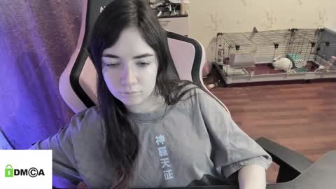 Snapshot of melisanilson chatting on December 22, 1:34 am melisanilson online show from December 22, 1:34 am